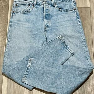 Levi's Premium Classic Light Blue Jeans